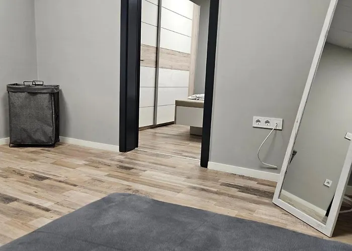 Flat, Close To The Apartman