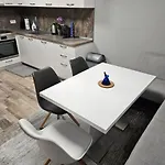 Apartmán Flat, Close To The Burgas City