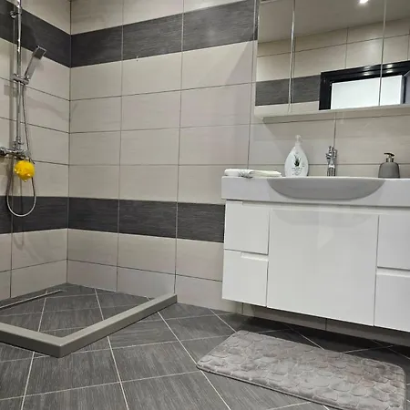 Appartement Flat, Close To The